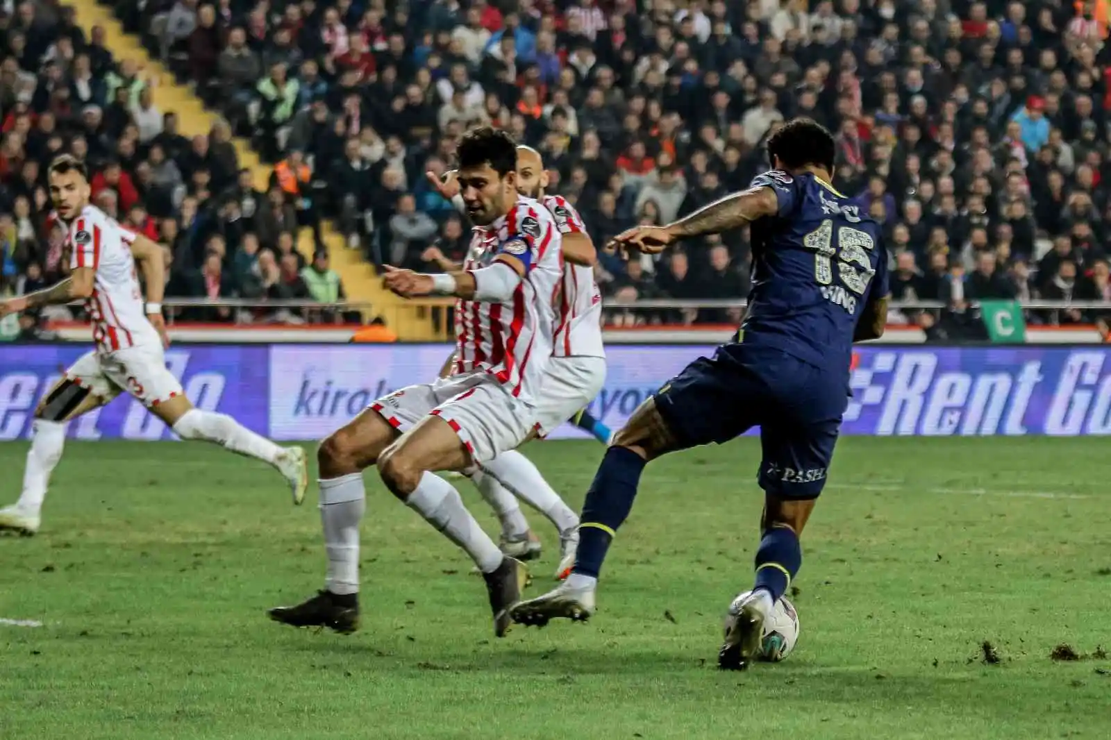 Spor Toto Süper Lig: FT Antalyaspor: 1 - Fenerbahçe: 2 (Maç sonucu)