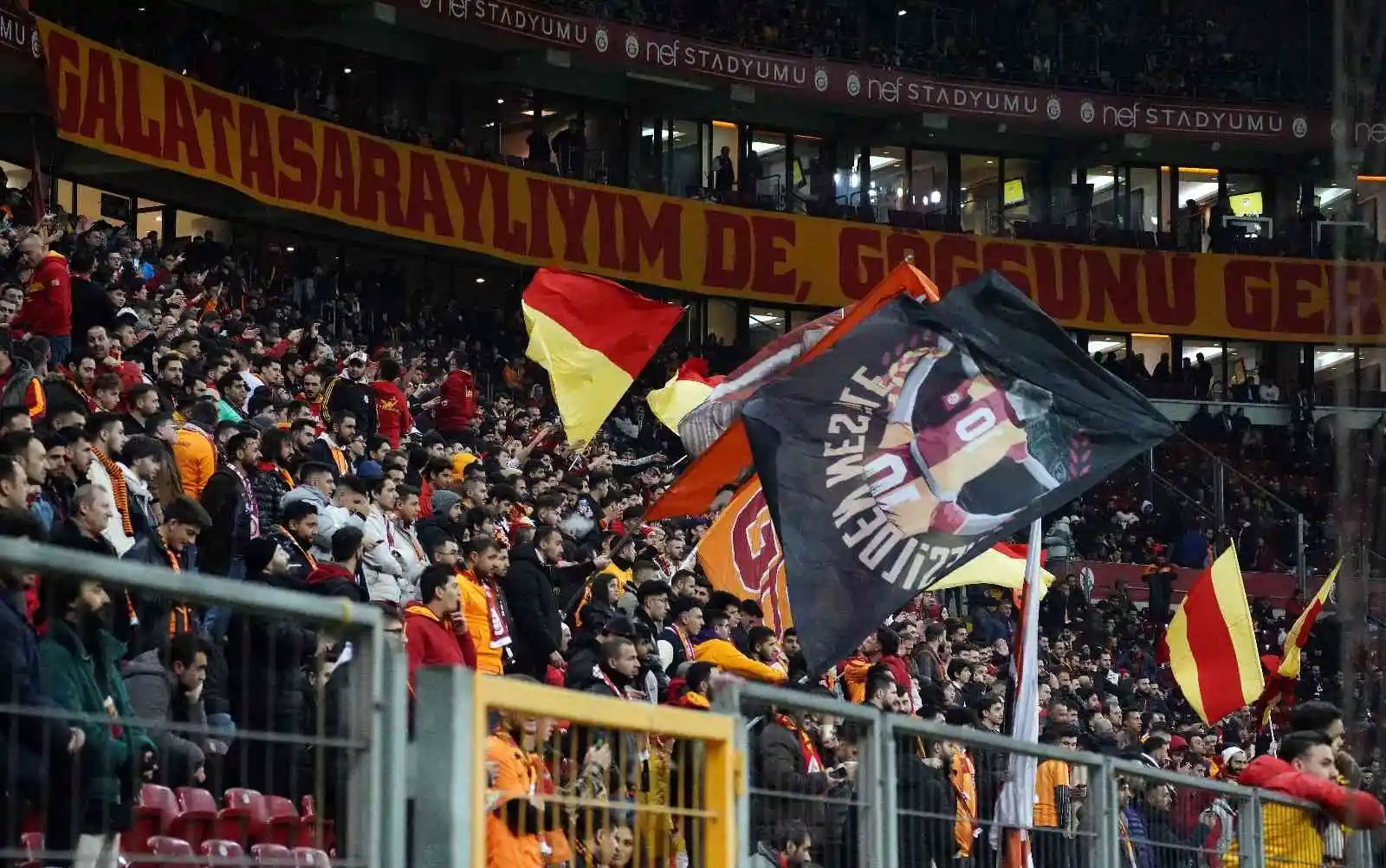 Spor Toto Süper Lig: Galatasaray: 1 - Hatayspor: 0 (Maç devam ediyor)