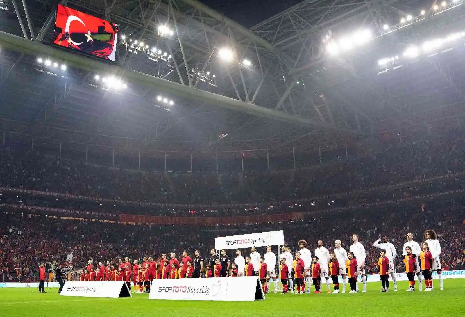 Spor Toto Süper Lig: Galatasaray: 1 - Hatayspor: 0 (Maç devam ediyor)