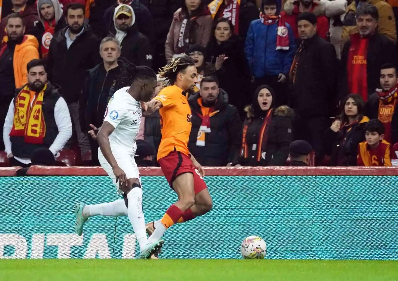Spor Toto Süper Lig: Galatasaray: 1 - Hatayspor: 0 (Maç devam ediyor)
