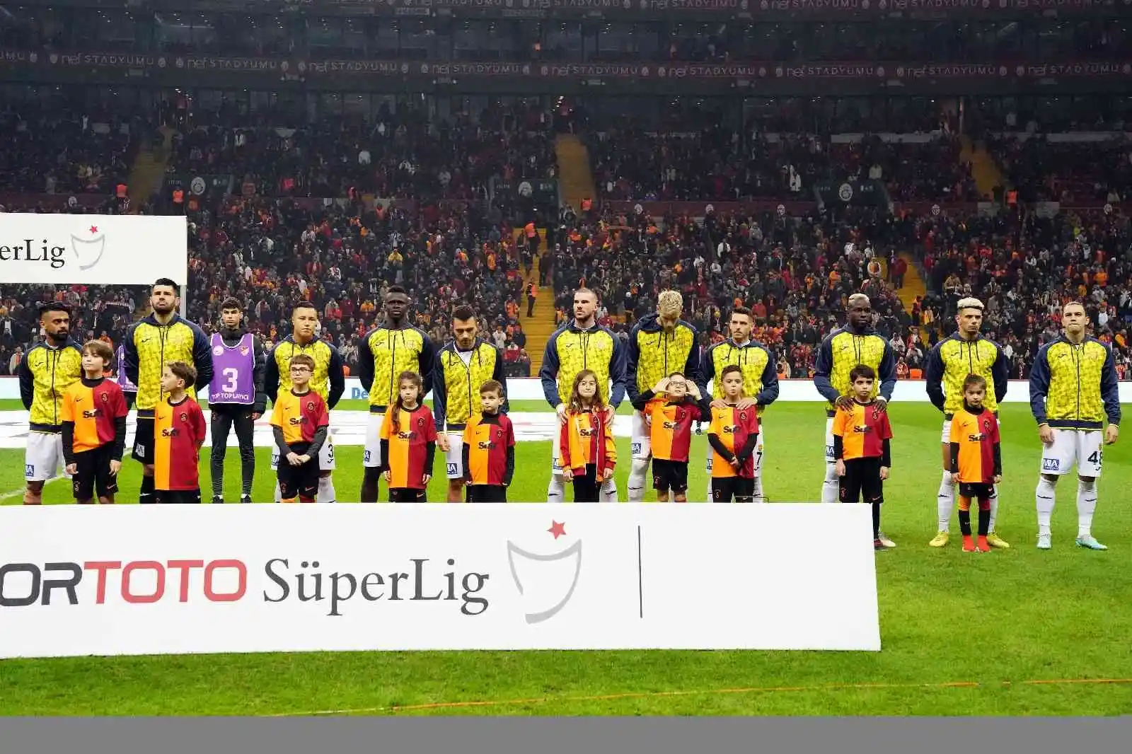 Spor Toto Süper Lig: Galatasaray: 1 - MKE Ankaragücü: 1 (Maç devam ediyor)