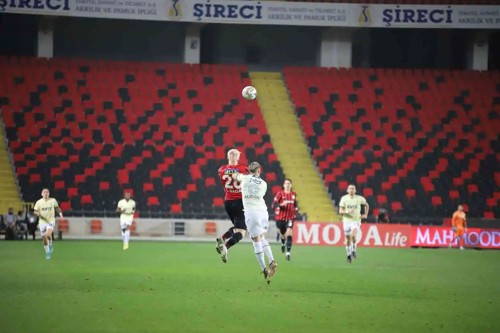 Spor Toto Süper Lig: Gaziantep FK: 0 - Fenerbahçe: 1 (Maç devam ediyor)