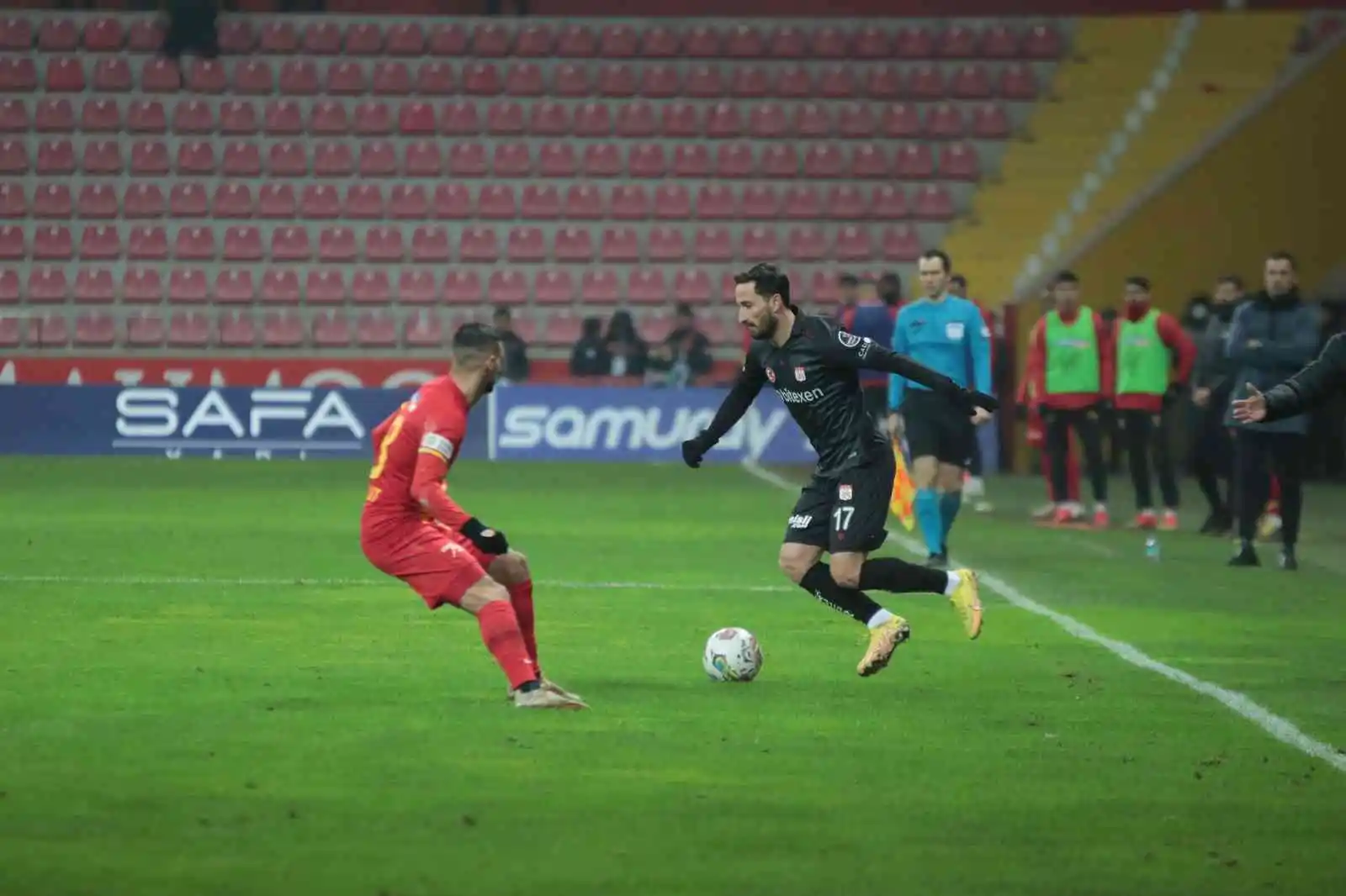 Spor Toto Süper Lig: Kayserispor: 4 - Sivasspor: 1 (Maç sonucu)