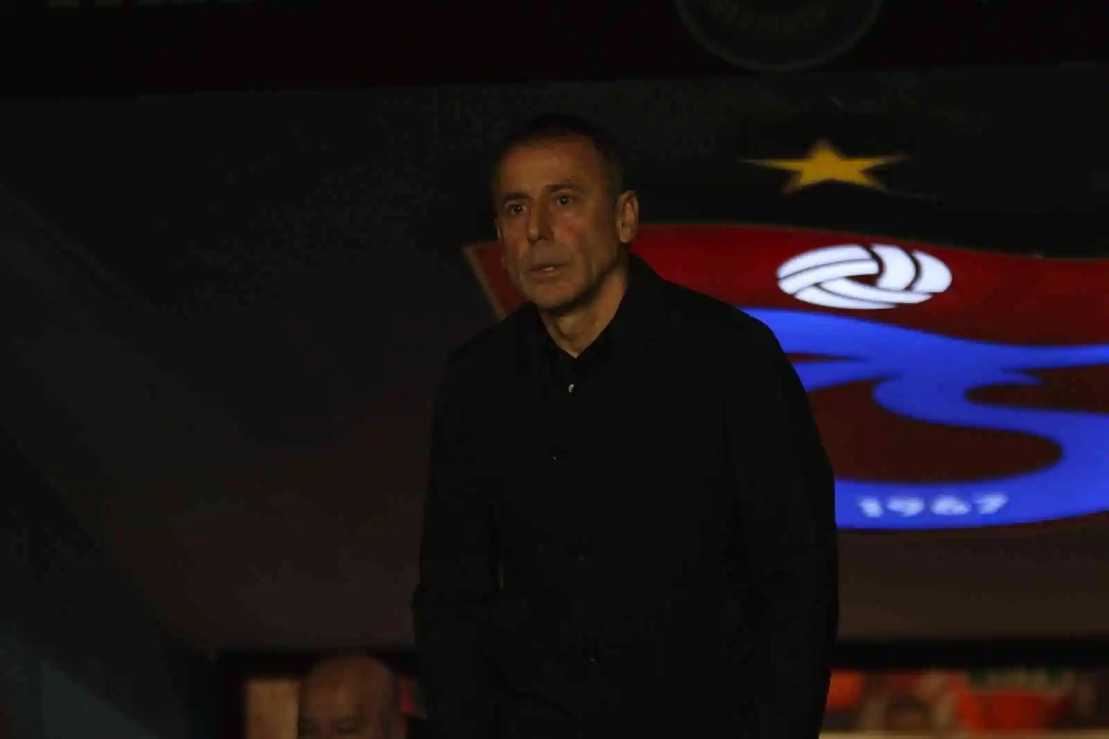 Spor Toto Süper Lig: Trabzonspor: 1 - Medipol Başakşehir: 0 (İlk yarı)
