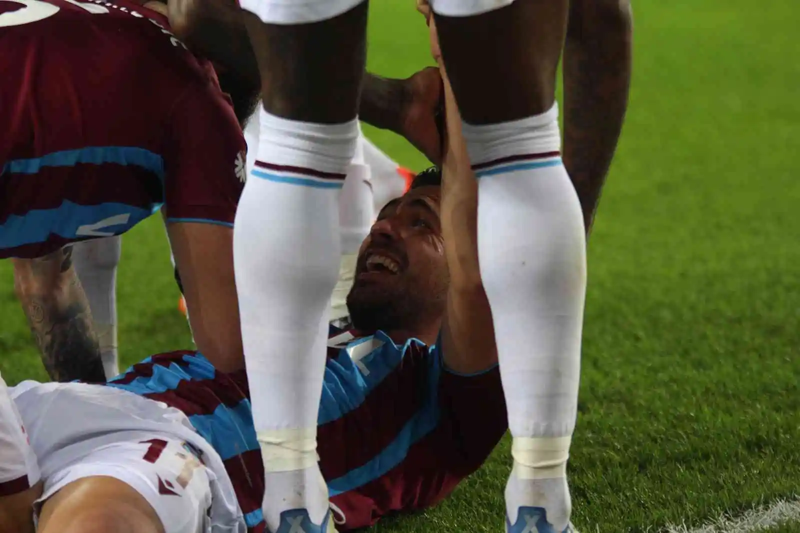 Spor Toto Süper Lig: Trabzonspor: 1 - Medipol Başakşehir: 0 (İlk yarı)
