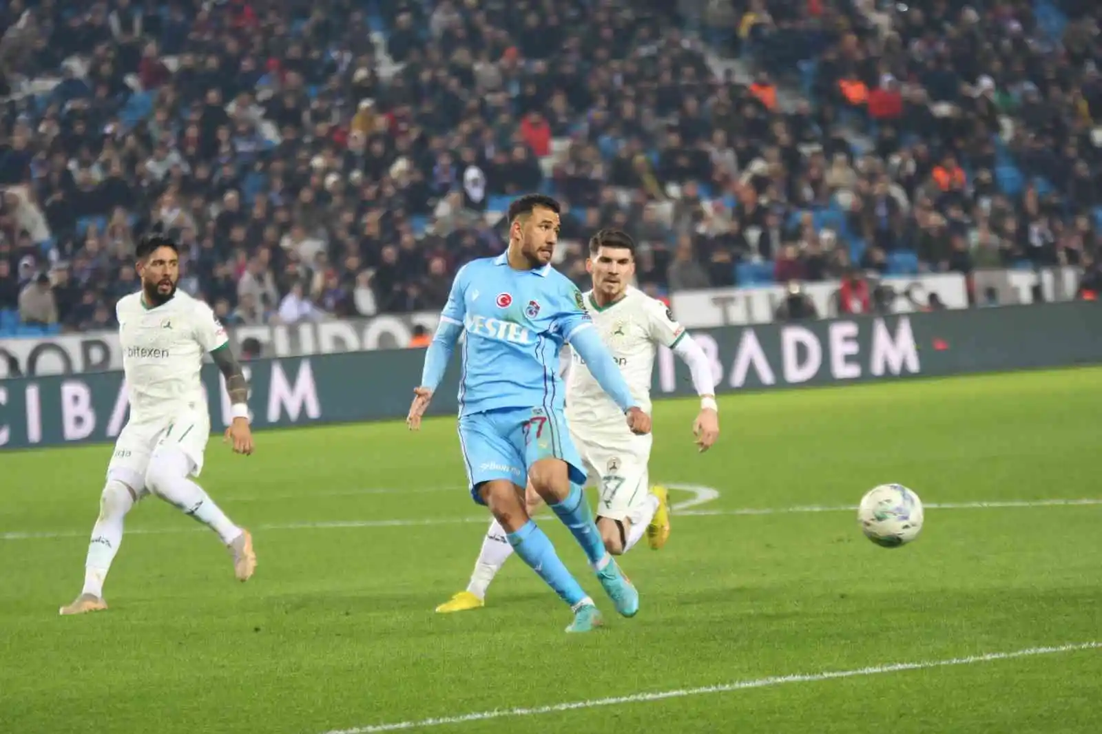 Spor Toto Süper Lig: Trabzonspor: 3 - Giresunspor: 0 (Maç sonucu)