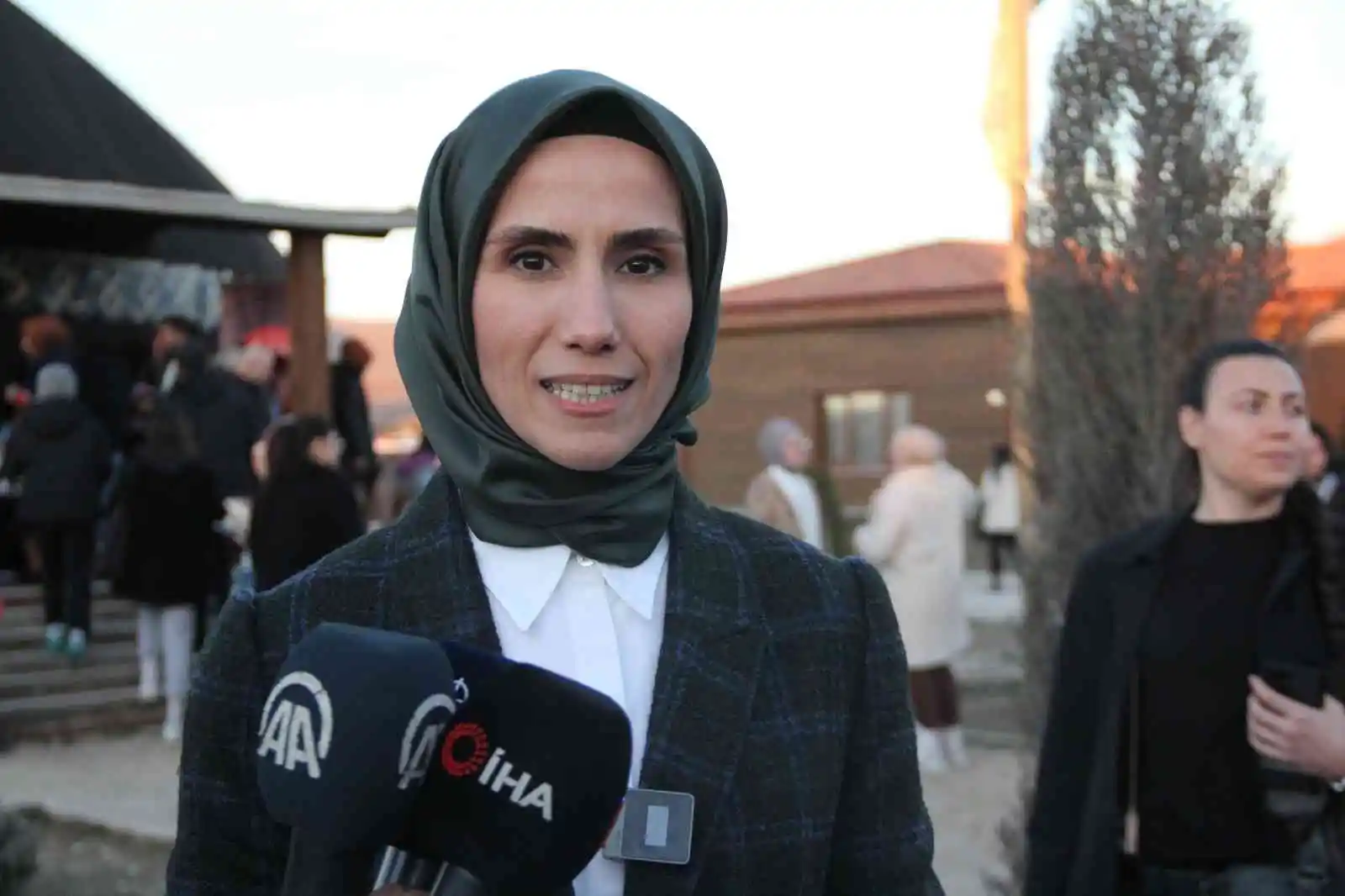 Sümeyye Erdoğan Bayraktar Çorum’da gençlerle buluştu
