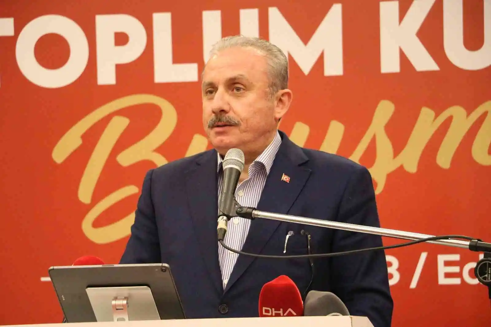 TBMM Başkanı Şentop’tan Prens Harry’ye sert tepki: “Avrupalı beyaz çocuk, sen kimsin?”