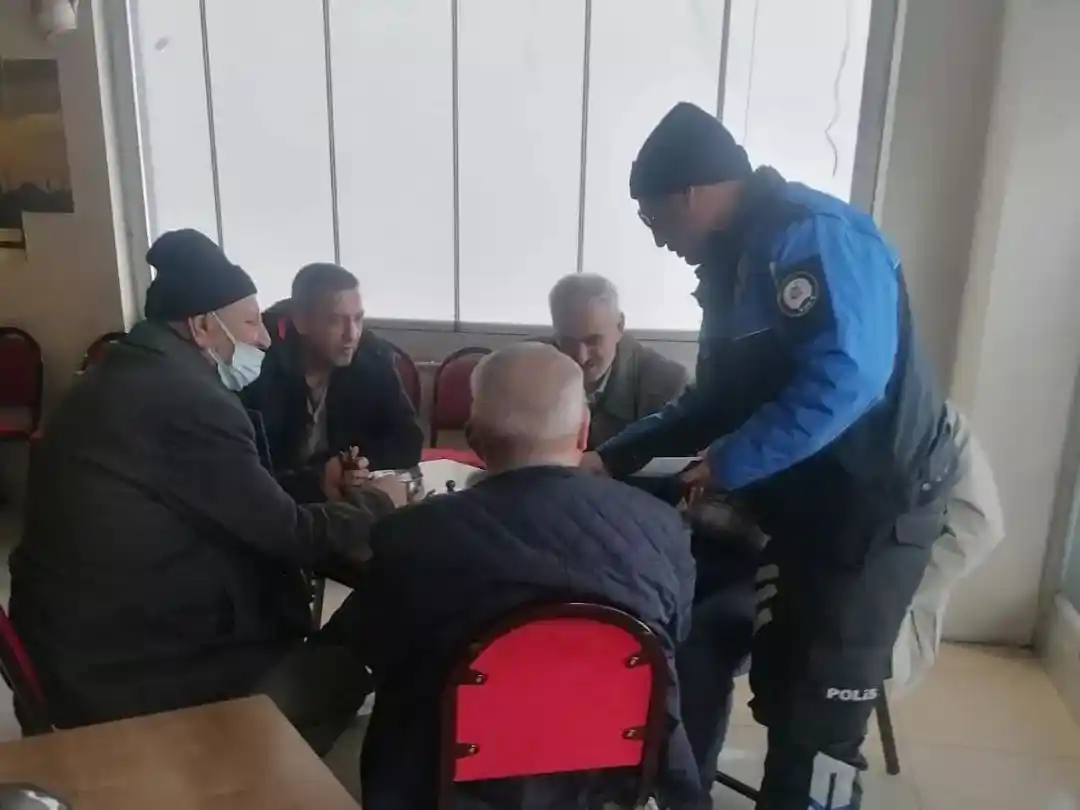 TDP ekipleri vatandaşları suç olaylarına karşı bilgilendiriyor