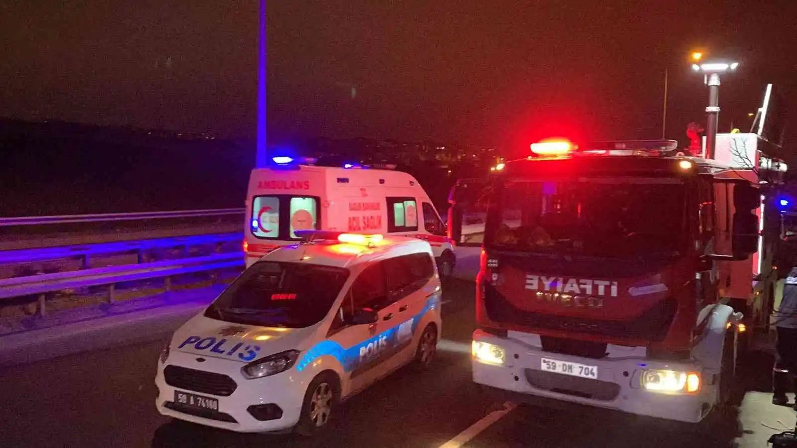 Tekirdağ’da kontrolden çıkan araç dereye uçtu: 1 ölü, 3 yaralı