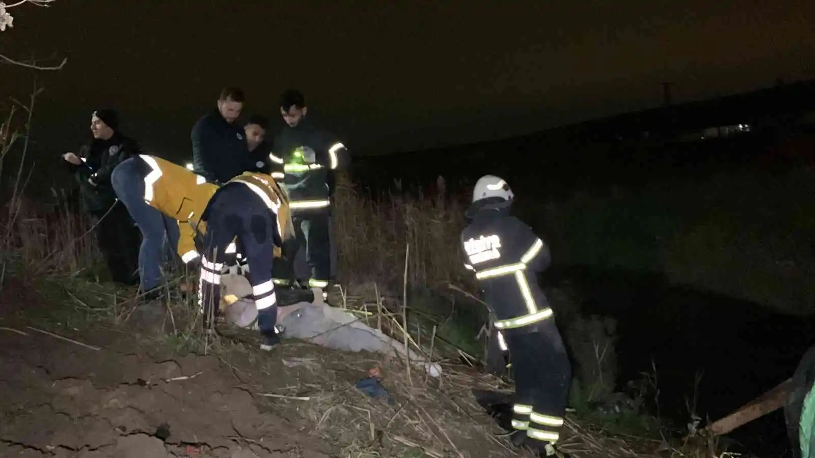 Tekirdağ’da kontrolden çıkan araç dereye uçtu: 1 ölü, 3 yaralı
