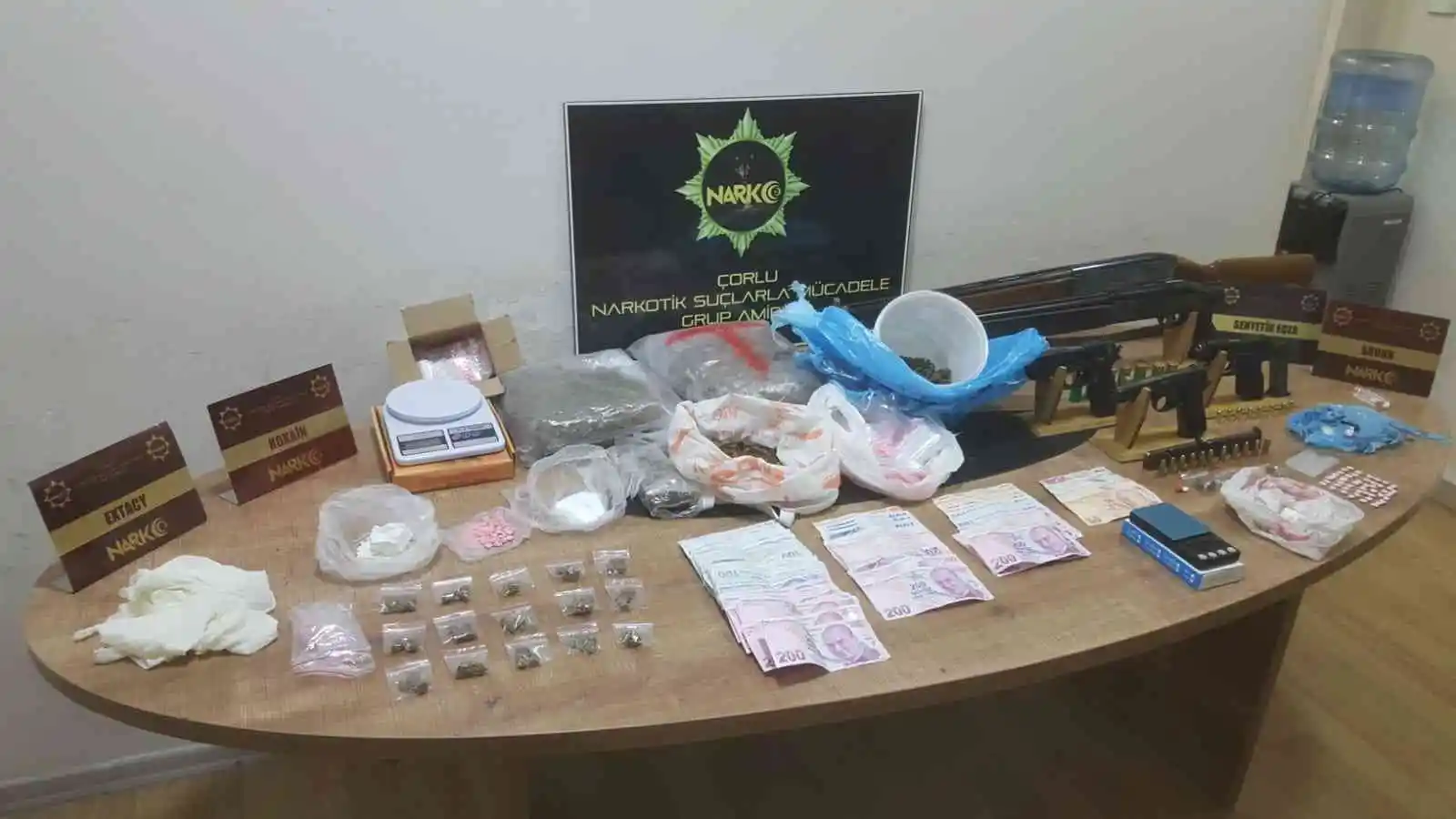 Tekirdağ’da polis 5 milyon TL değerinde uyuşturucu yakaladı: 6 gözaltı