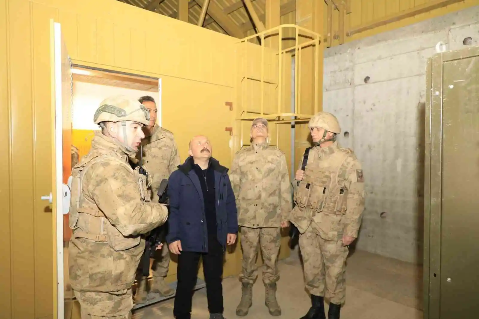 Terörden arındırılan Ağrı Dağı’nın eteğine kurulan üs bölgesi ile çevrenin güvenliği sağlanacak
