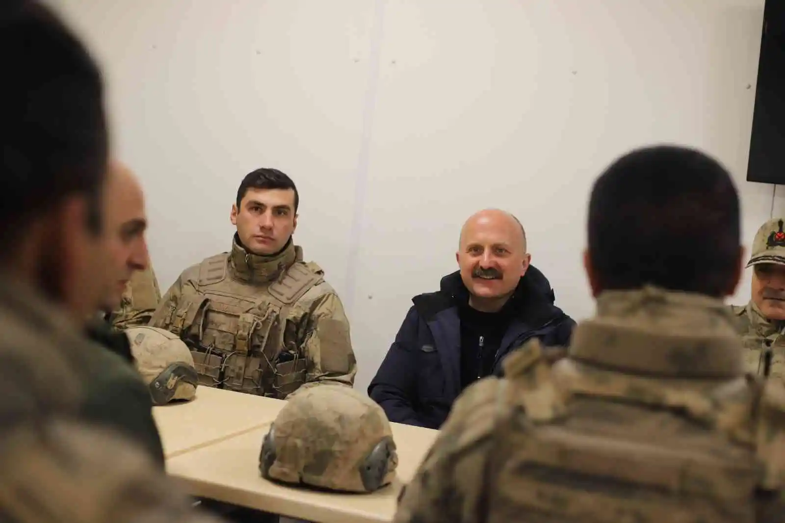 Terörden arındırılan Ağrı Dağı’nın eteğine kurulan üs bölgesi ile çevrenin güvenliği sağlanacak