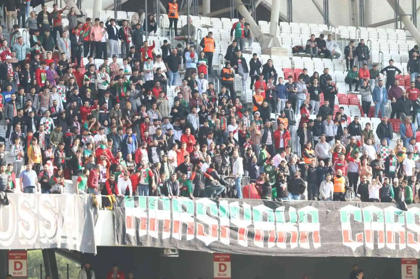 TFF 3. Lig: Karşıyaka: 4 - Nevşehir Belediyespor: 2