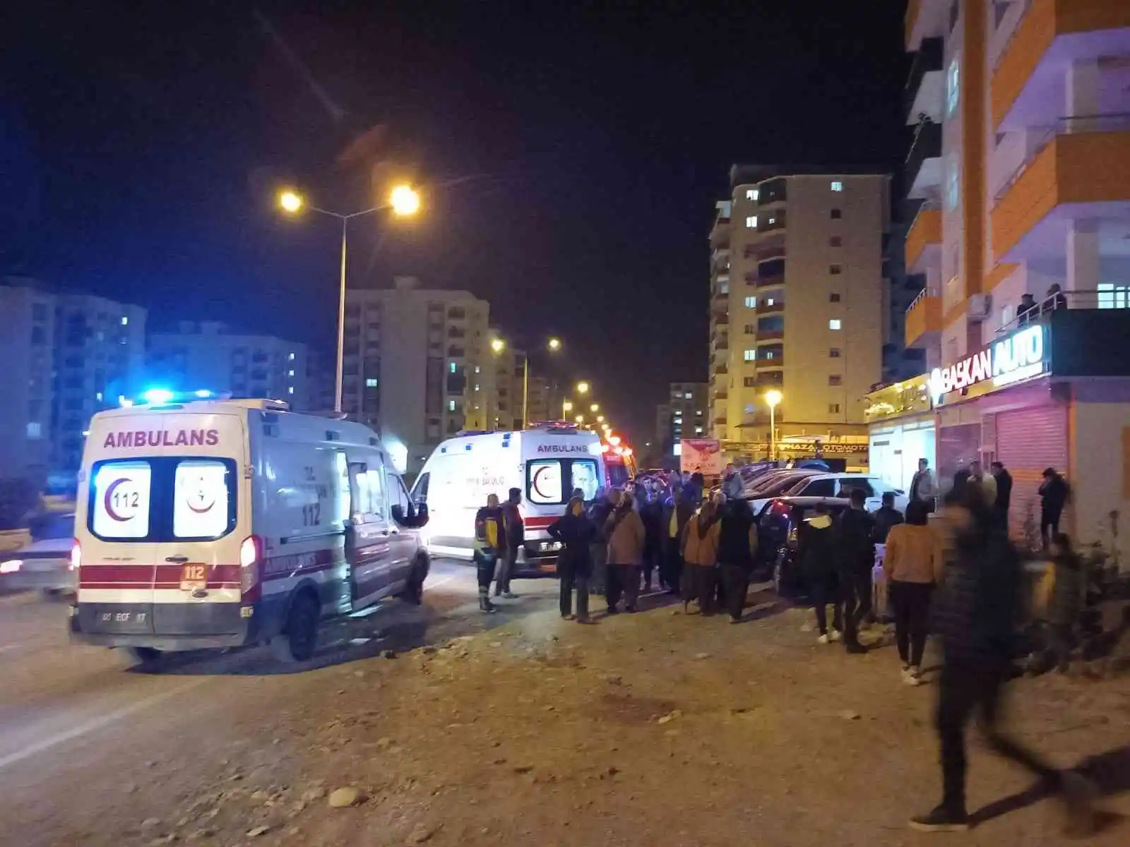 Tilki kazaya neden oldu: 4 yaralı