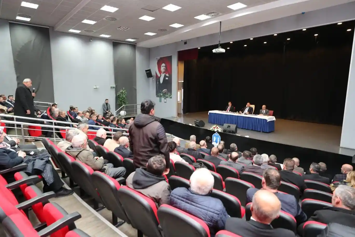 Vali Masatlı Merzifon'da muhtarlarla toplantı yaptı