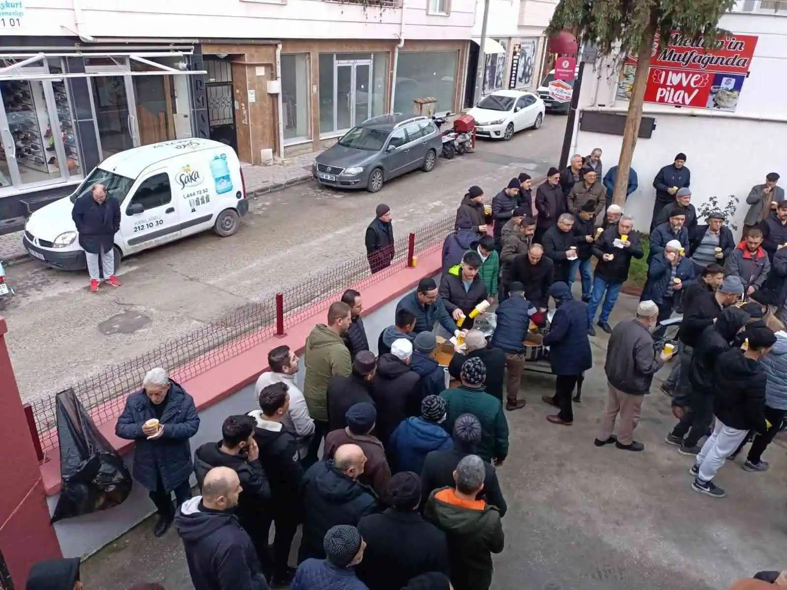 Vatandaşlar sabah namazında buluştu
