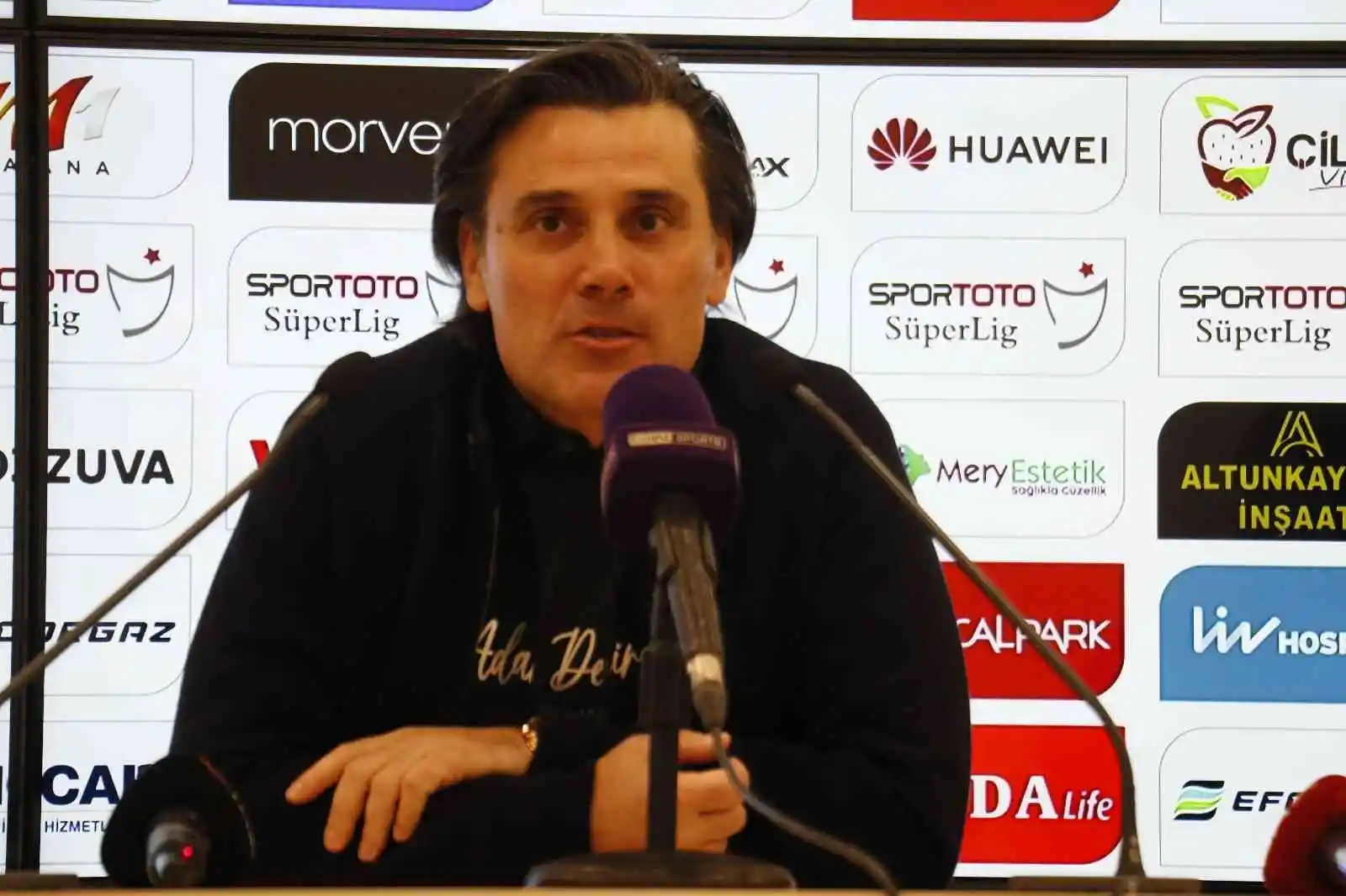Vincenzo Montella: "Mağlup olmuş gibi üzgünüz"