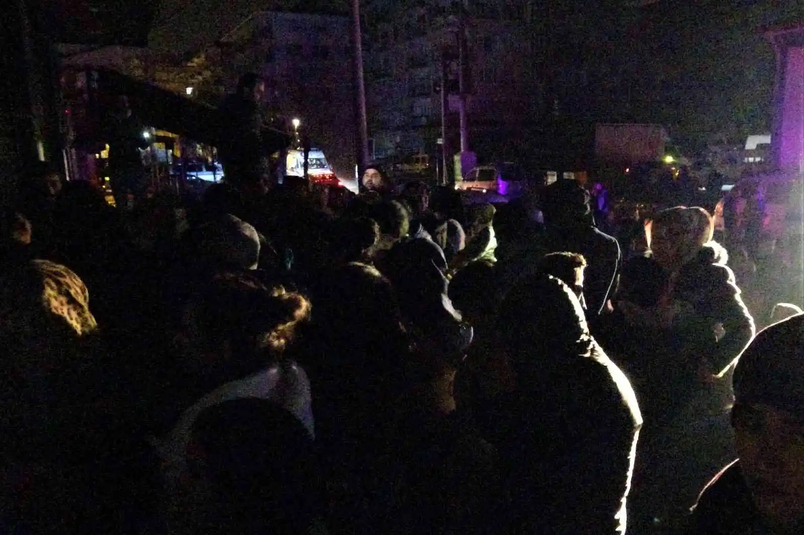 Yoğunluk olmasın diye gece kampanya başlattı, hayatının şokunu yaşadı
