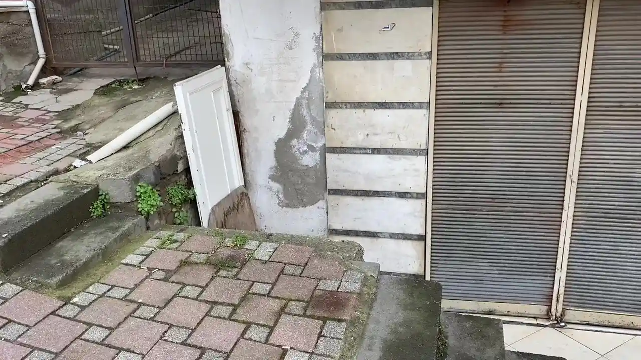 Yokuş aşağı indikleri bisikletle kaza yaptılar: 2 çocuk yaralandı