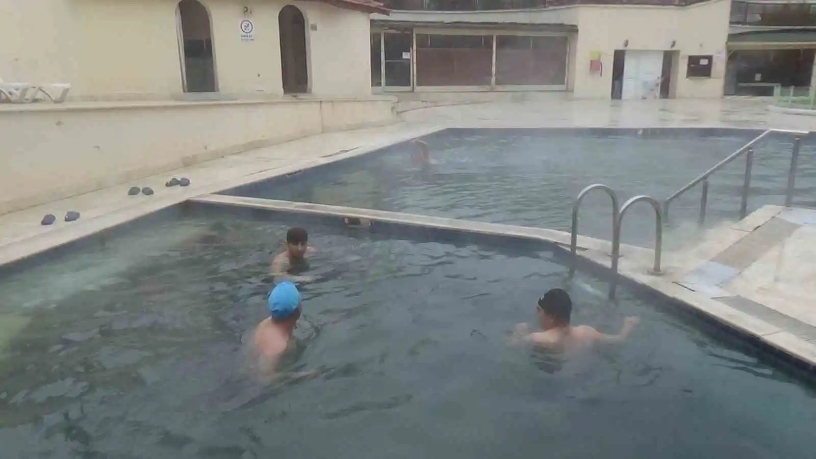 Yosun havuzu ve kaplıca merkezi şifa dağıtıyor