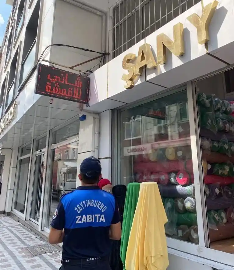 Zabıtadan Türkçe tabela uygulaması