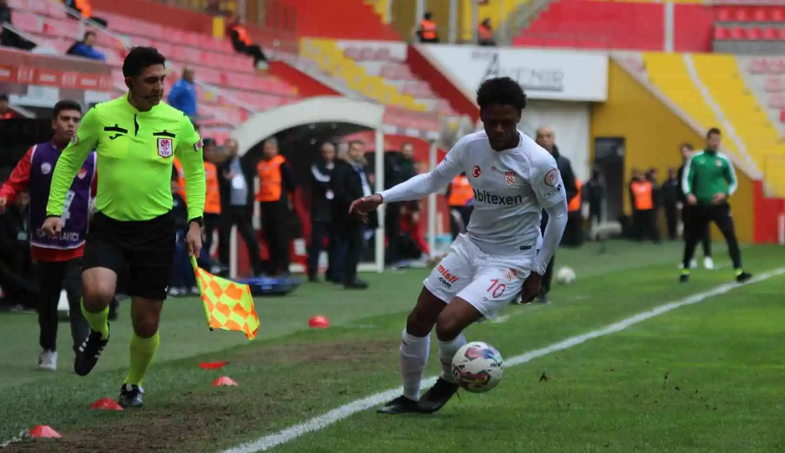 Ziraat Türkiye Kupası: DG Sivasspor: 3 - Karacabey Belediyespor: 0
