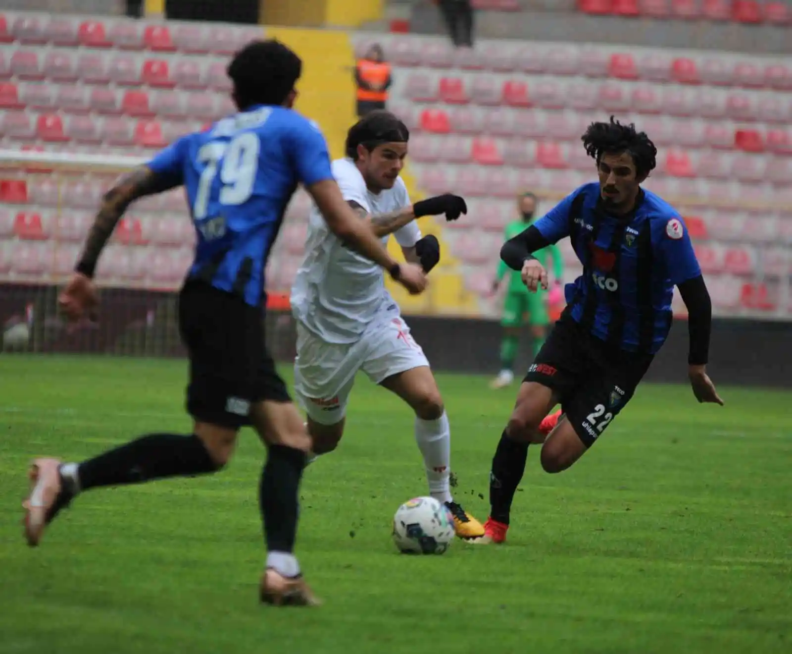 Ziraat Türkiye Kupası: DG Sivasspor: 3 - Karacabey Belediyespor: 0
