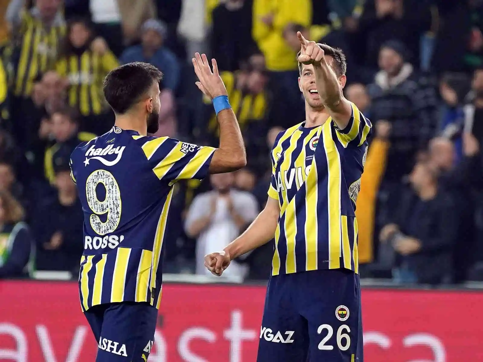 Ziraat Türkiye Kupası: Fenerbahçe: 1 - Çaykur Rizespor: 1 (İlk yarı)