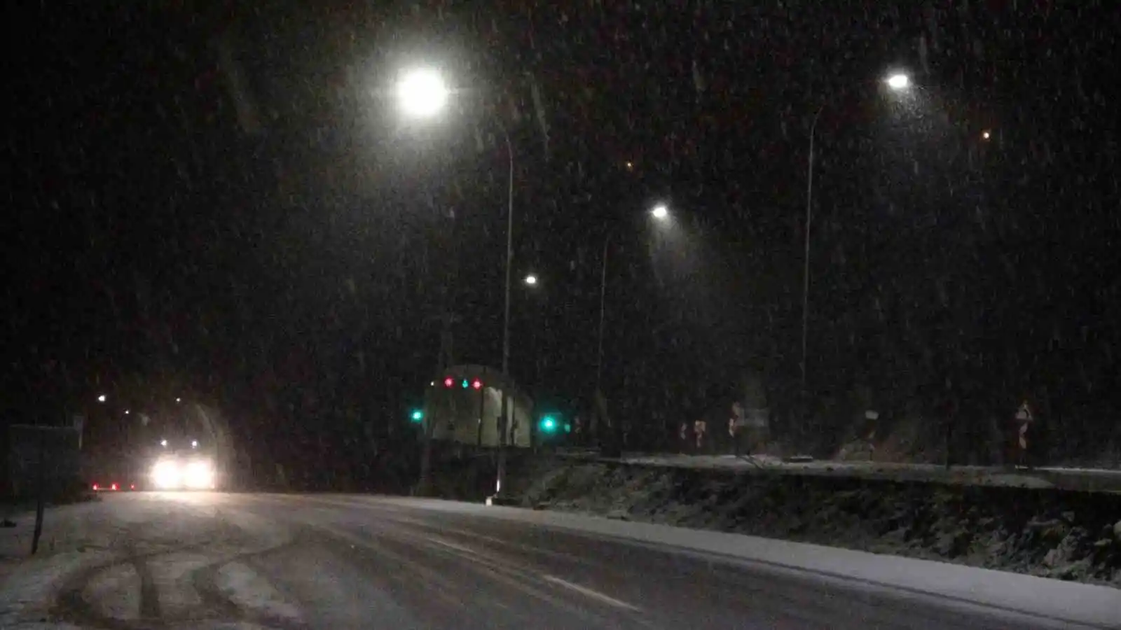 Zonguldak-Ankara Kara Yolu’nda kar yağışı etkili oldu