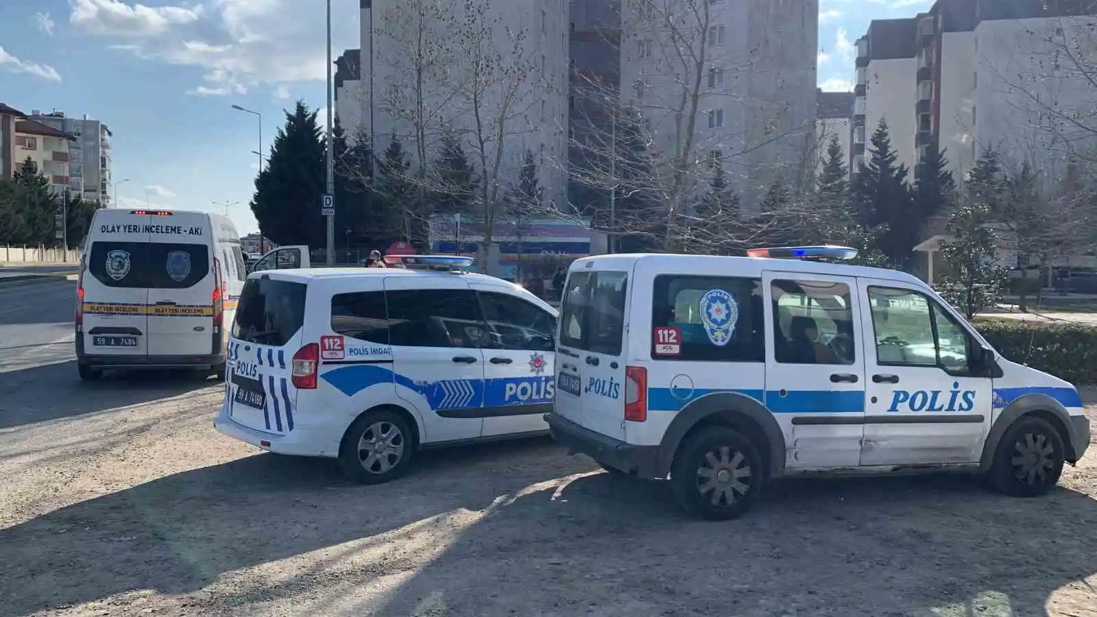 14 katlı rezidansın çatısından düşen işçi hayatını kaybetti