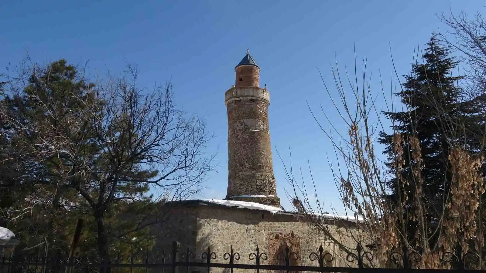 3 büyük deprem gören 5 bin yıllık tarihi mahallede tek taş bile düşmedi