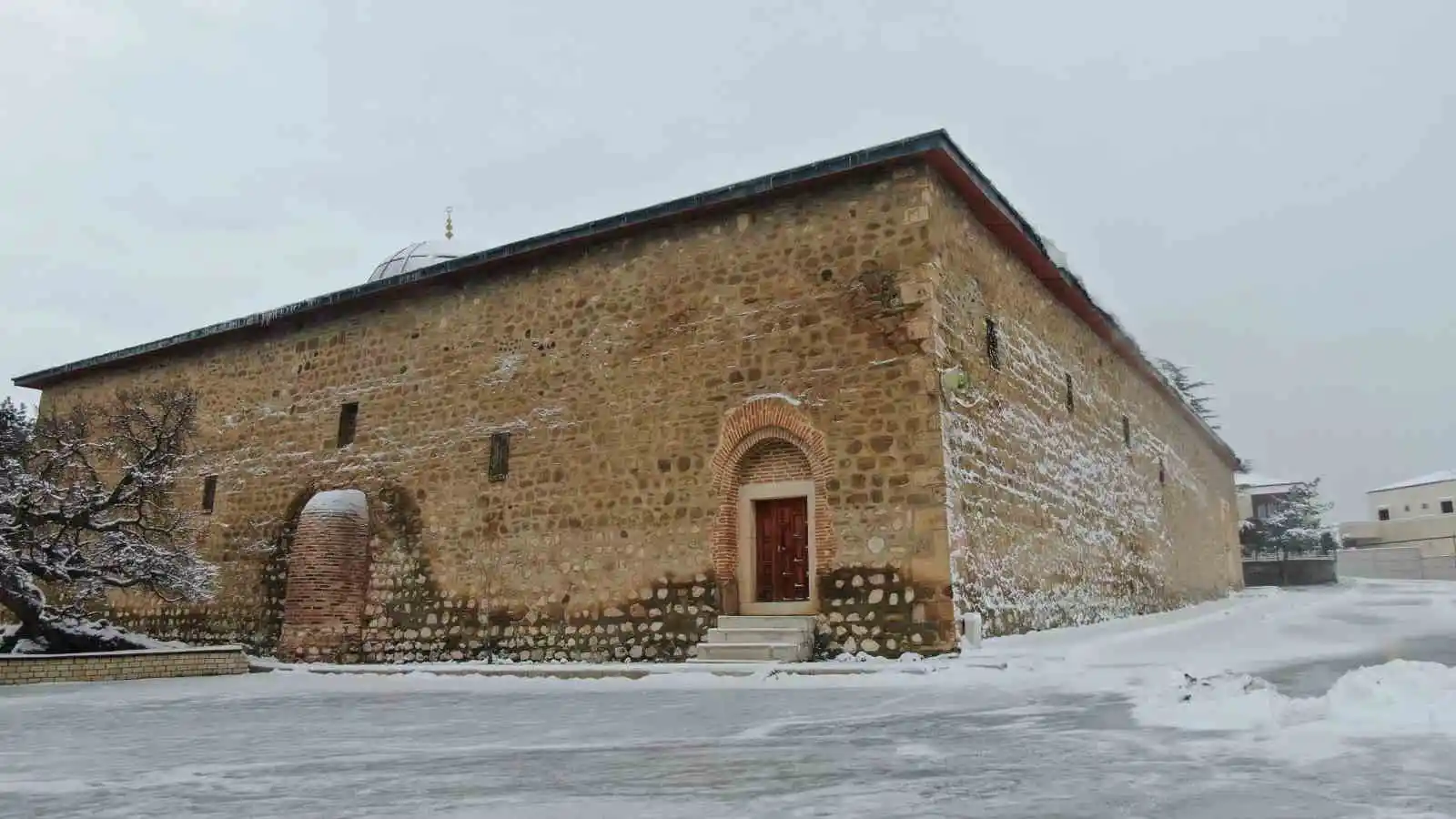 3 büyük deprem gören 5 bin yıllık tarihi mahallede tek taş bile düşmedi