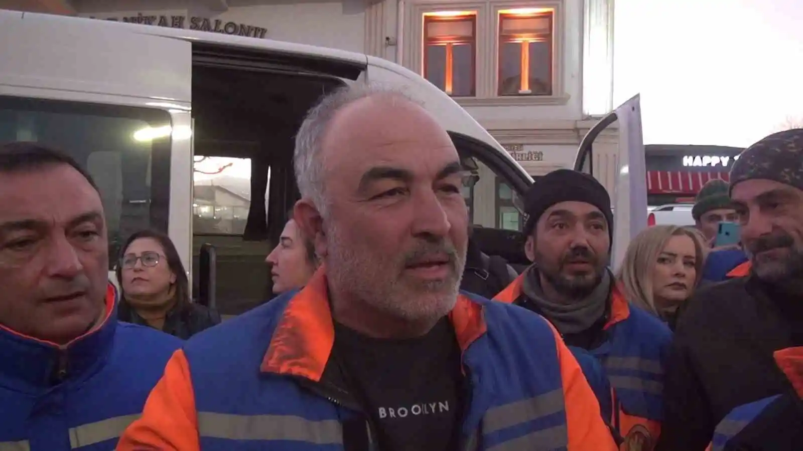 911 Arama Kurtarma Ekibi deprem bölgesinden Bandırma’ya döndü