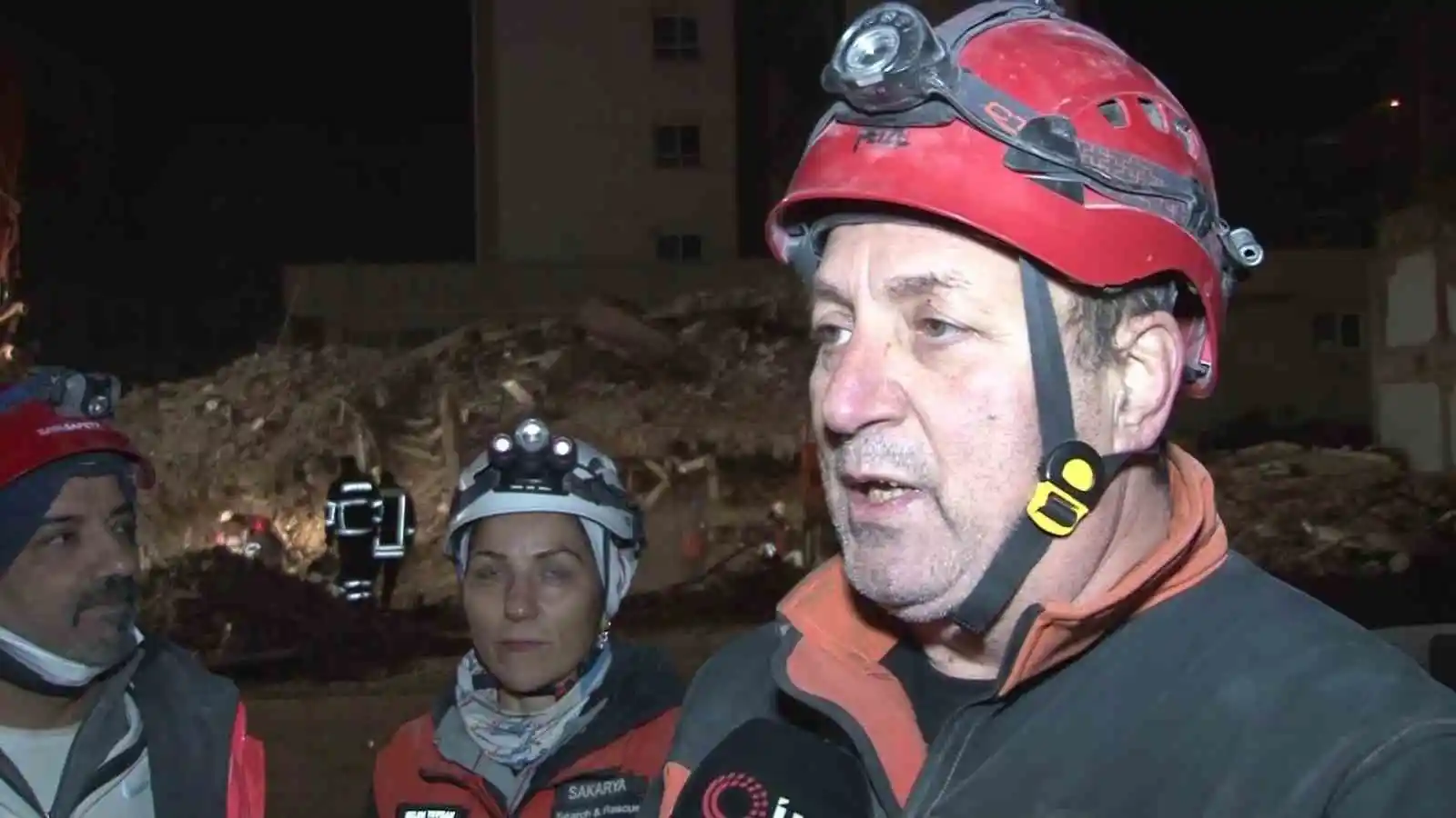 94 saat sonra Adnan’ı kurtaran ekip lideri o anları İHA’ya anlattı