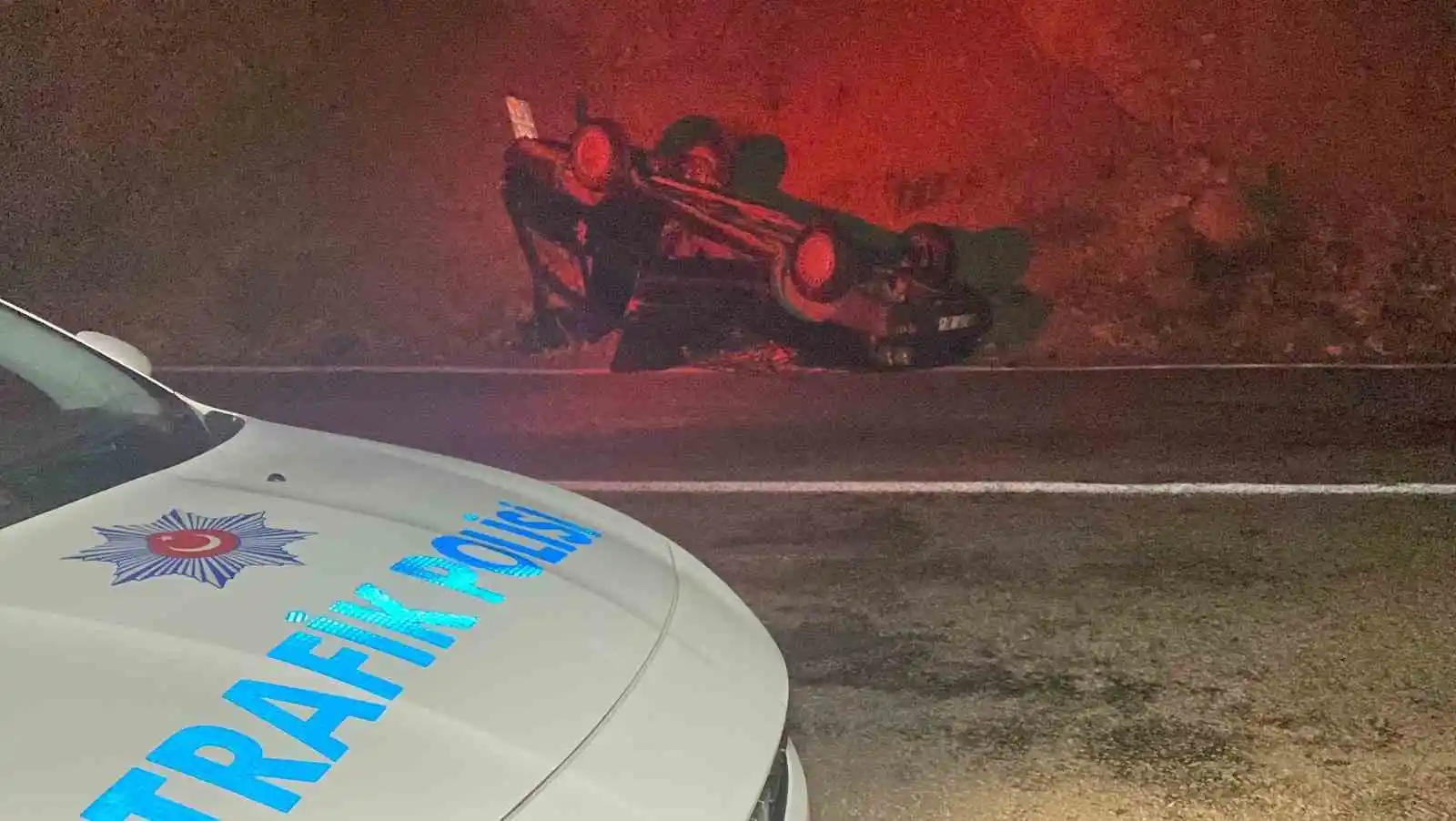 Aksaray’da otomobil takla attı: 2 yaralı