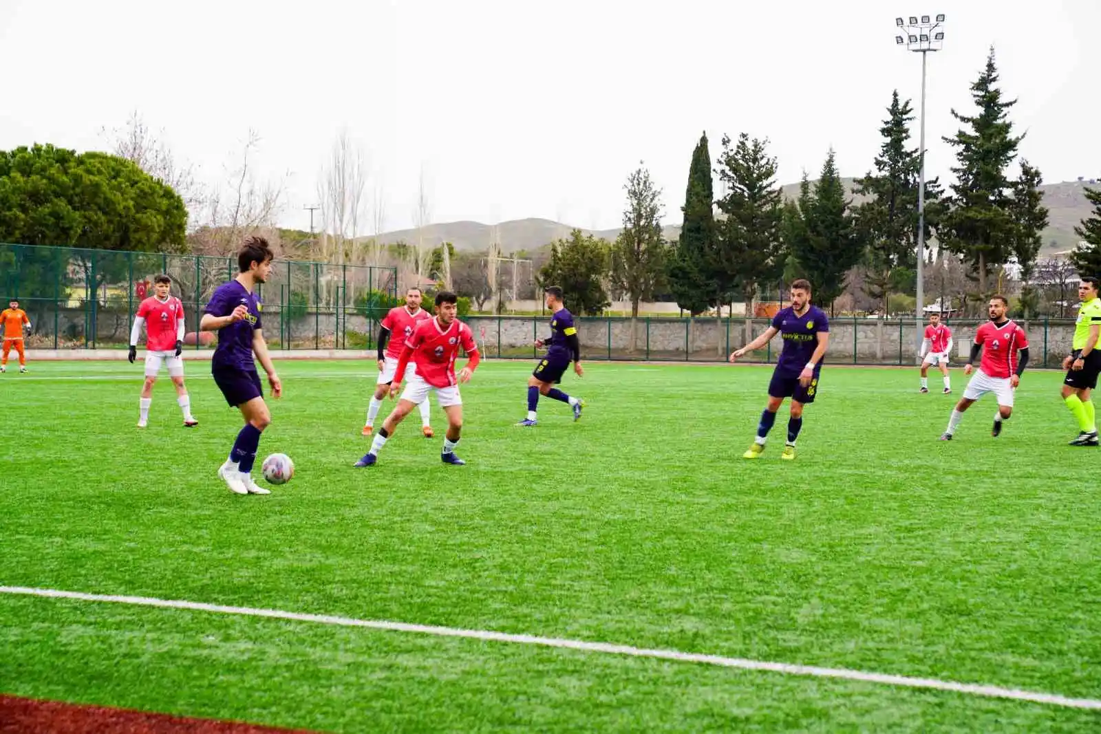 Alaçatıspor, Budaklar Gençlik’i 4-0 yendi
