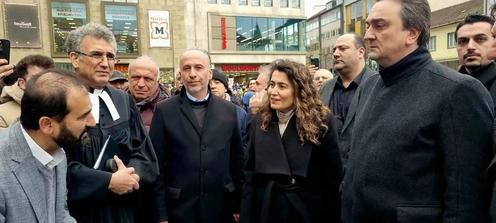 Almanya’da imamlar ve papazlar Türkiye için dua etti
