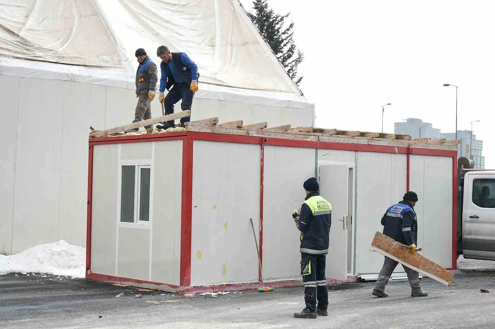 Altındağ Belediyesinden prefabrik ev desteği
