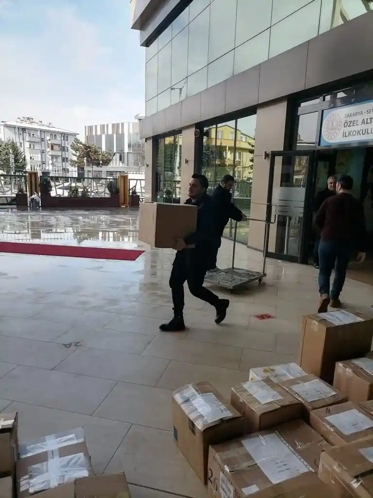 Altınküre Okulları’ndan deprem bölgesine yardım eli