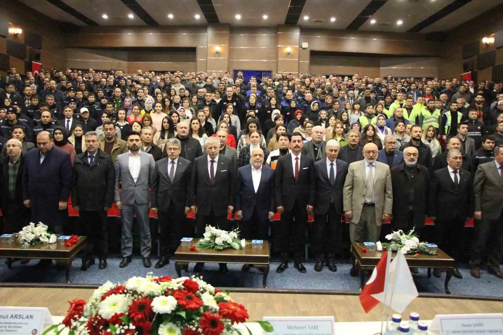Amasya Belediyesi’nde işçiler rekor maaş zammını davul-zurnayla kutladı