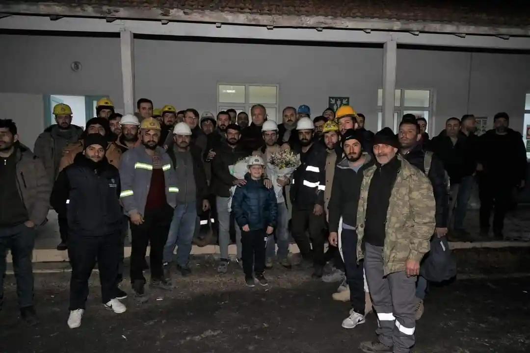 Amasyalı 110 madenci evine döndü: "Depremzedelerin yaralarına merhem olmaya çalıştık"
