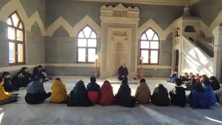 “Ara Tatil Gençlik Kampı” sona erdi