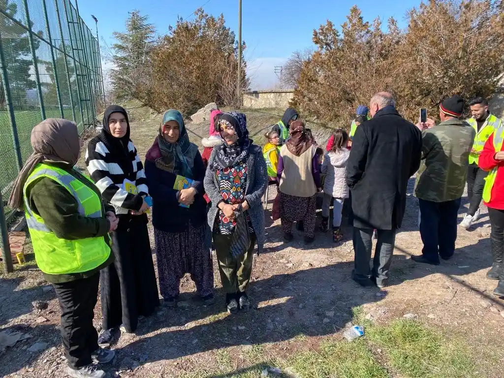 Atatürk Üniversitesi, deprem bölgesine yönelik desteğini sürdürüyor