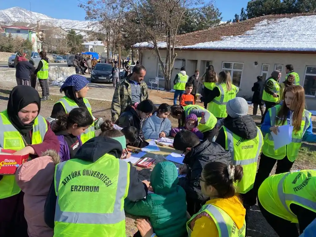 Atatürk Üniversitesi, deprem bölgesine yönelik desteğini sürdürüyor