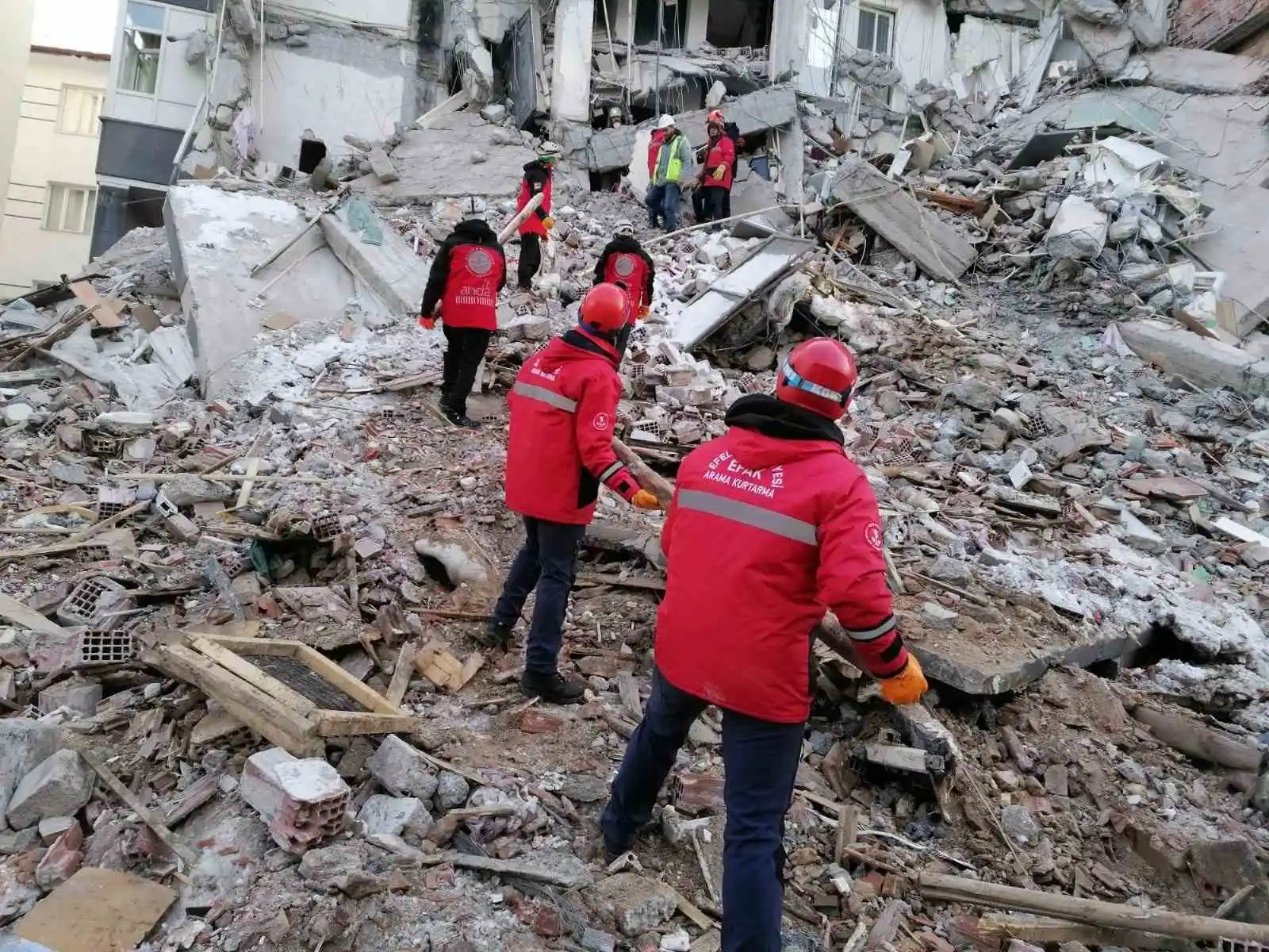 Aydın’dan 166 gönüllü deprem bölgesinde