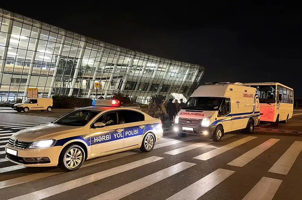 Azerbaycan, 20 kişilik askeri sağlık personelini Türkiye’ye gönderdi