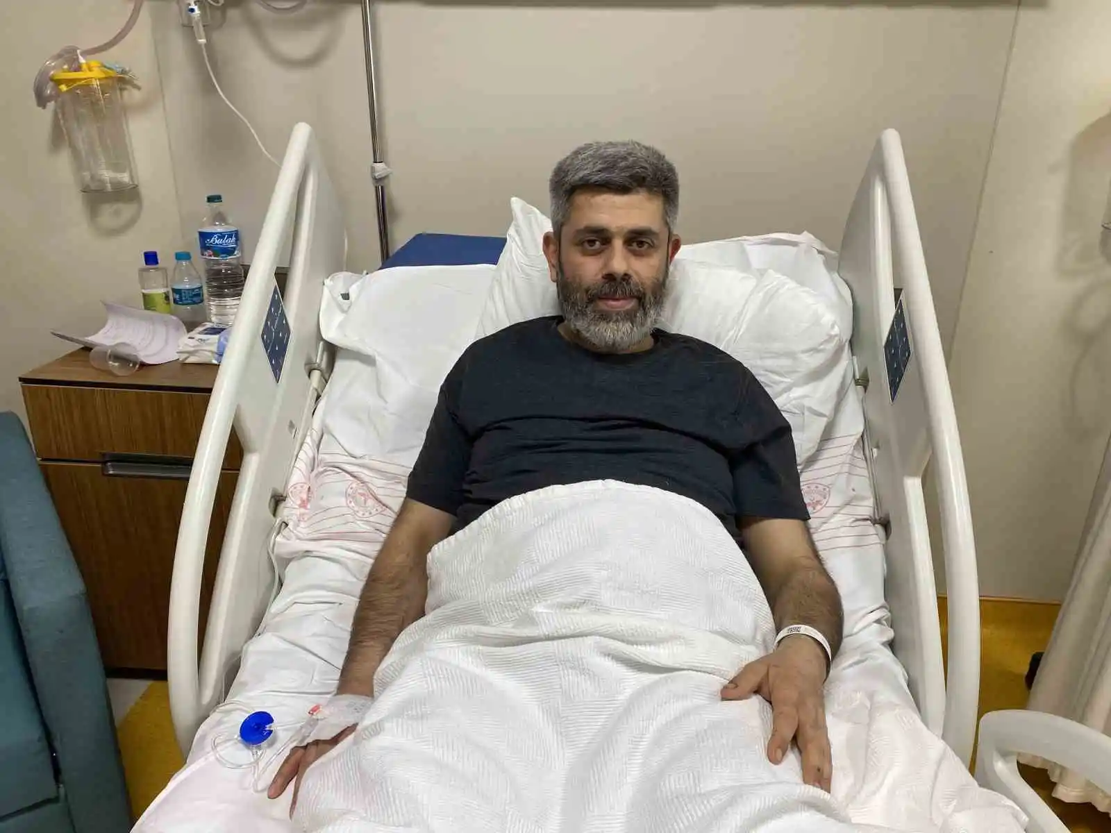 Başhekim Yiyit’ten depremzede açıklaması: “Yoğun bakımda hastalarımız var”