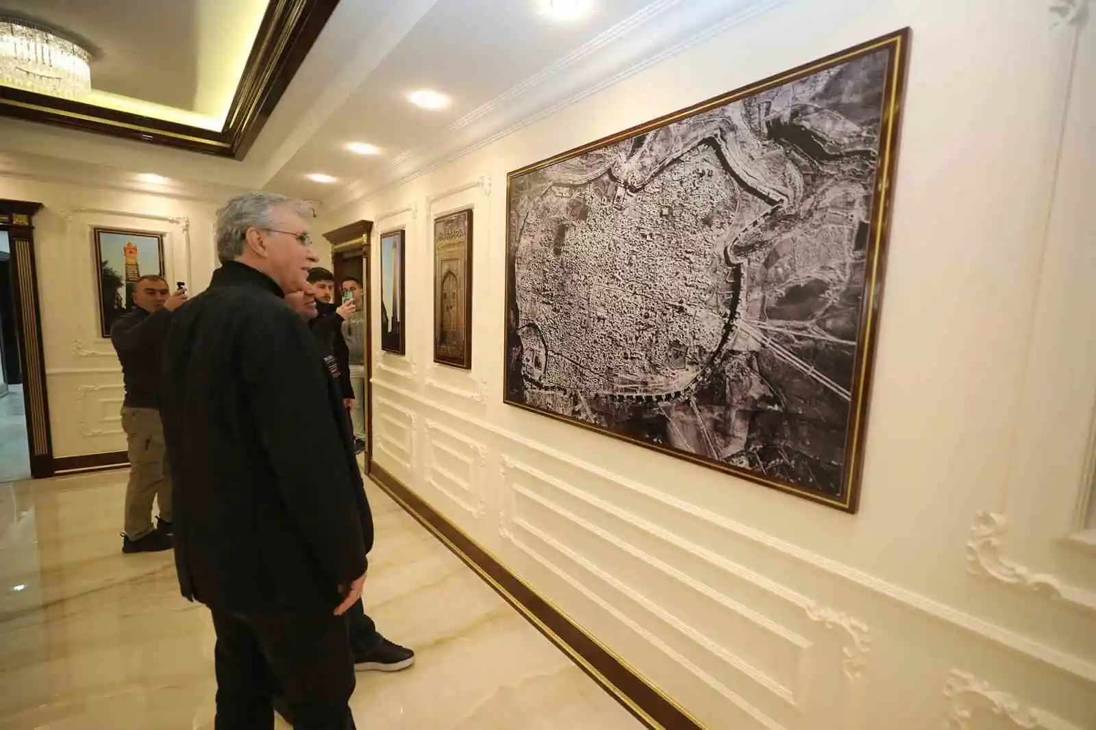 Başkan Yüce Diyarbakır'da: "Dertlere derman olmaya geldik"
